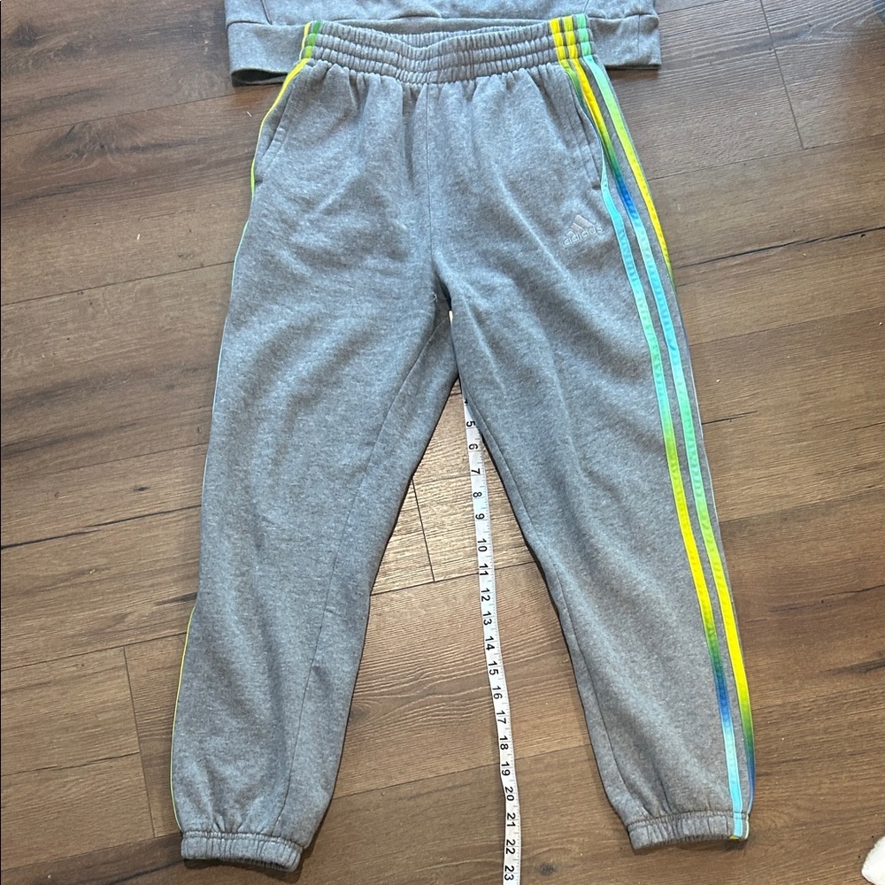 adidas Gray Hoodie and Joggers Set with Teal and Yellow Stripes !! Size large - Picture 6 of 9